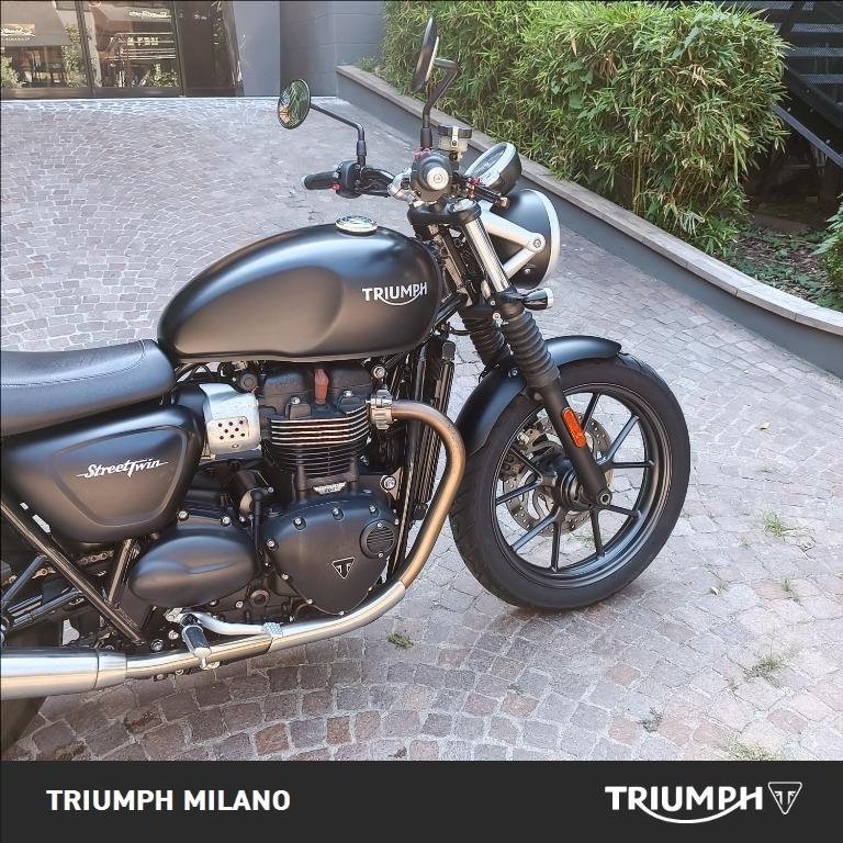 TRIUMPH Street Twin 900 