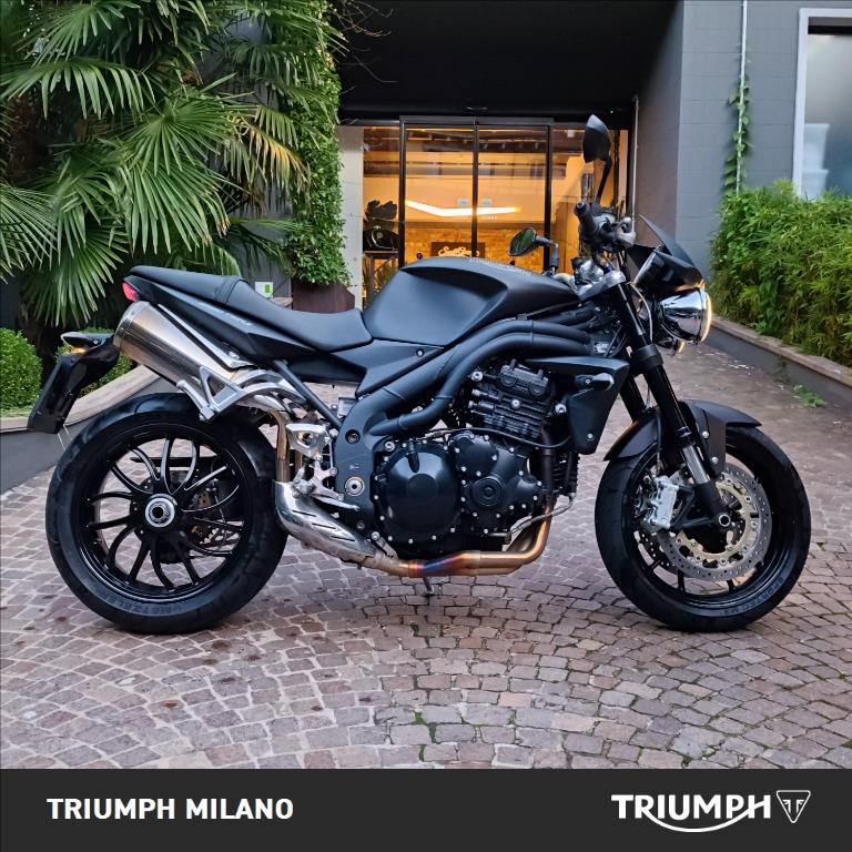 TRIUMPH Speed Triple 1050 