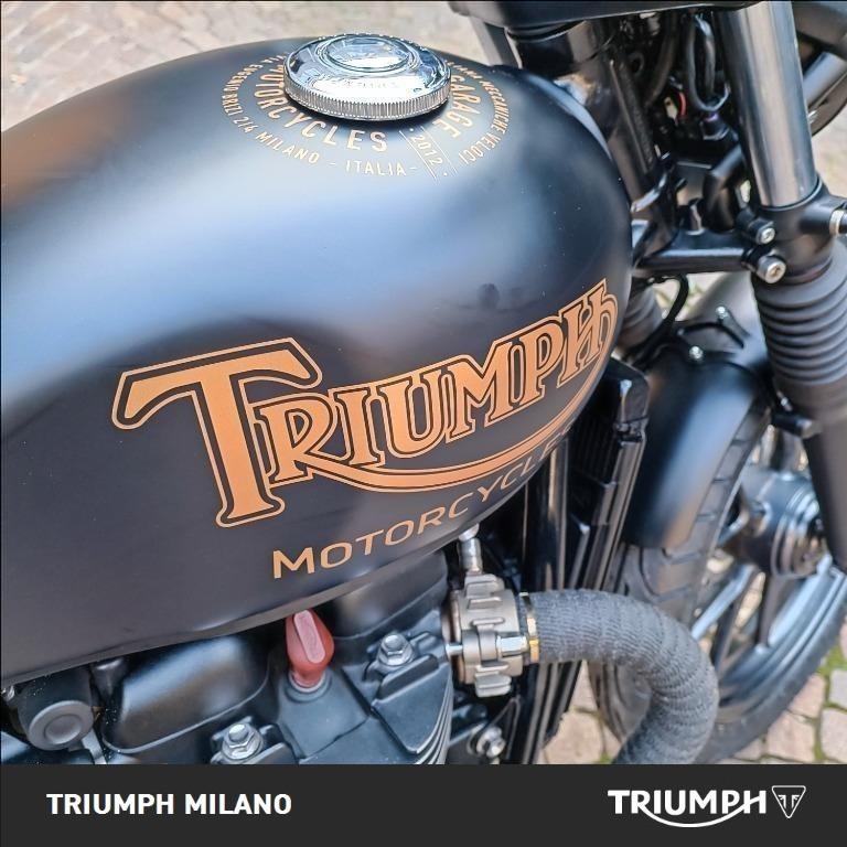 TRIUMPH Street Twin 900 