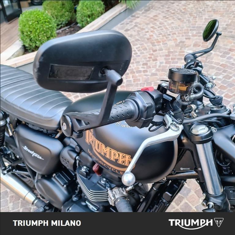 TRIUMPH Street Twin 900 