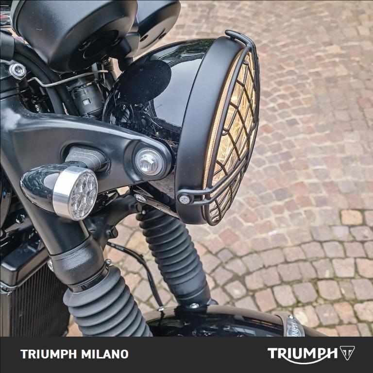 TRIUMPH Bonneville 900 T100 