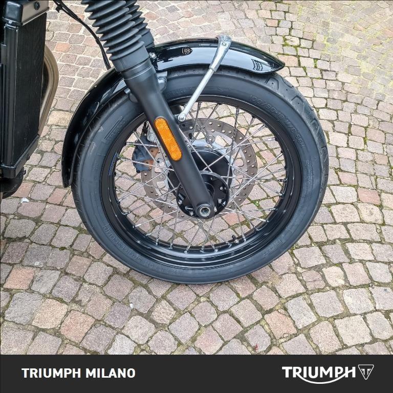 TRIUMPH Bonneville 900 T100 